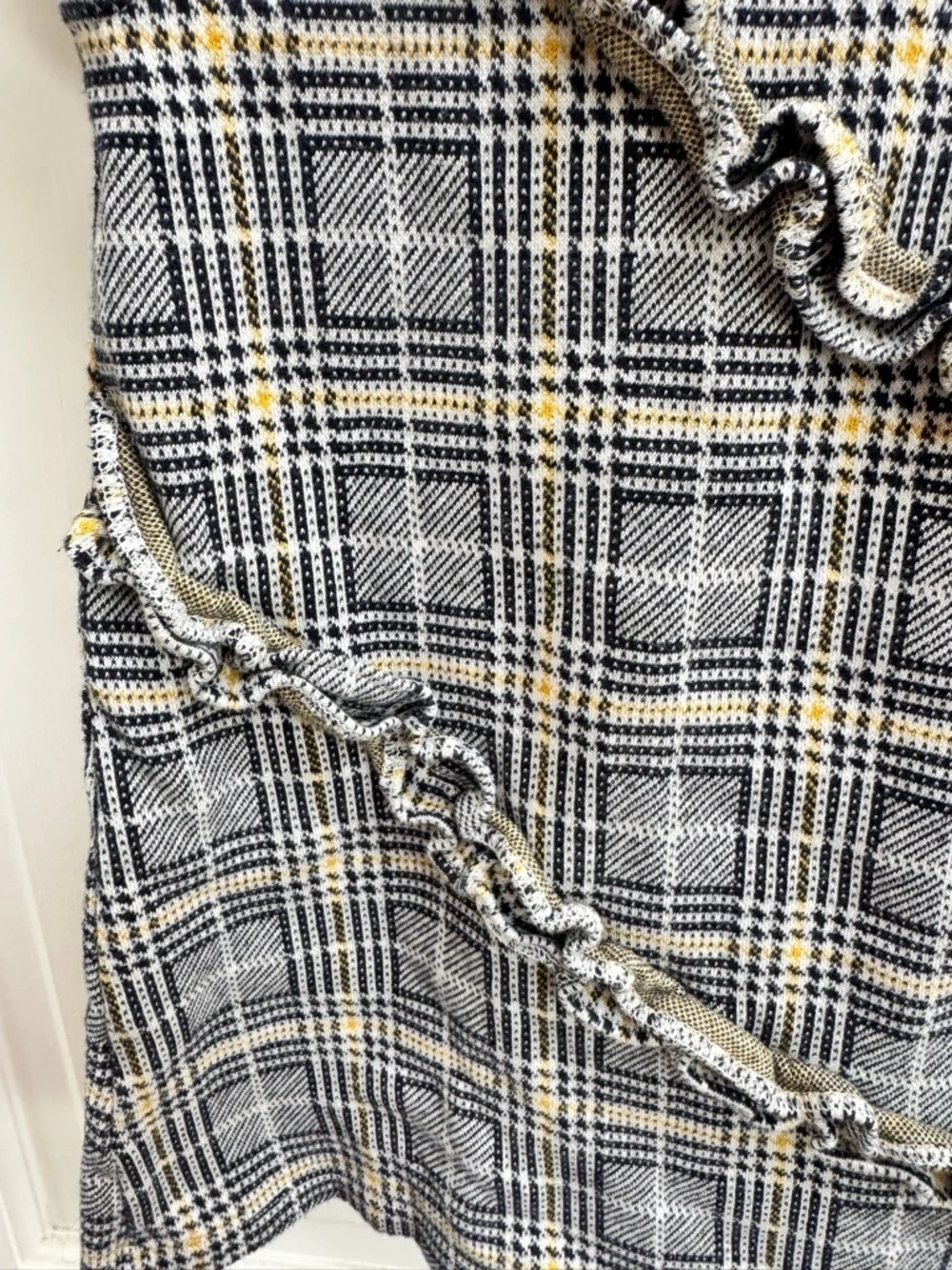 Janie and Jack Girls 4 Black and Yellow Plaid Ruffle Short Sleeve Formal Dress - Picture 2 of 5